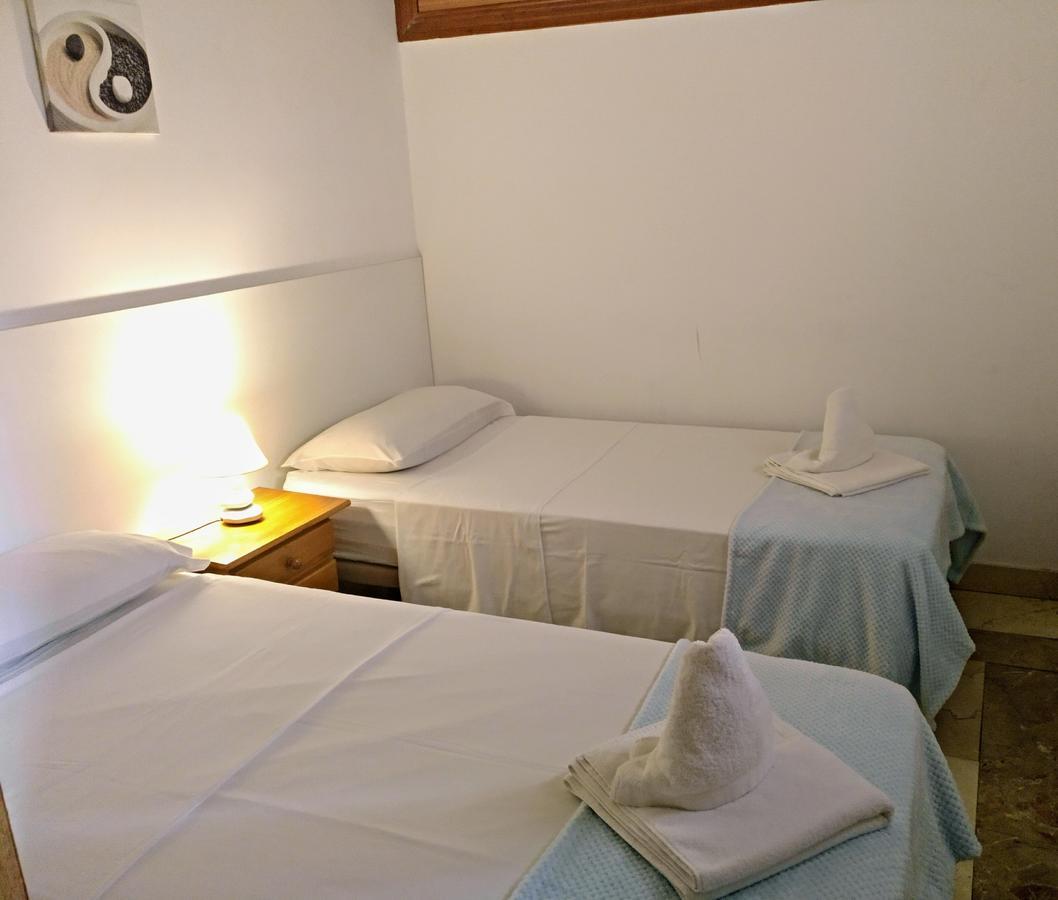 Santa Ana Apartamento Мадрид Екстериор снимка
